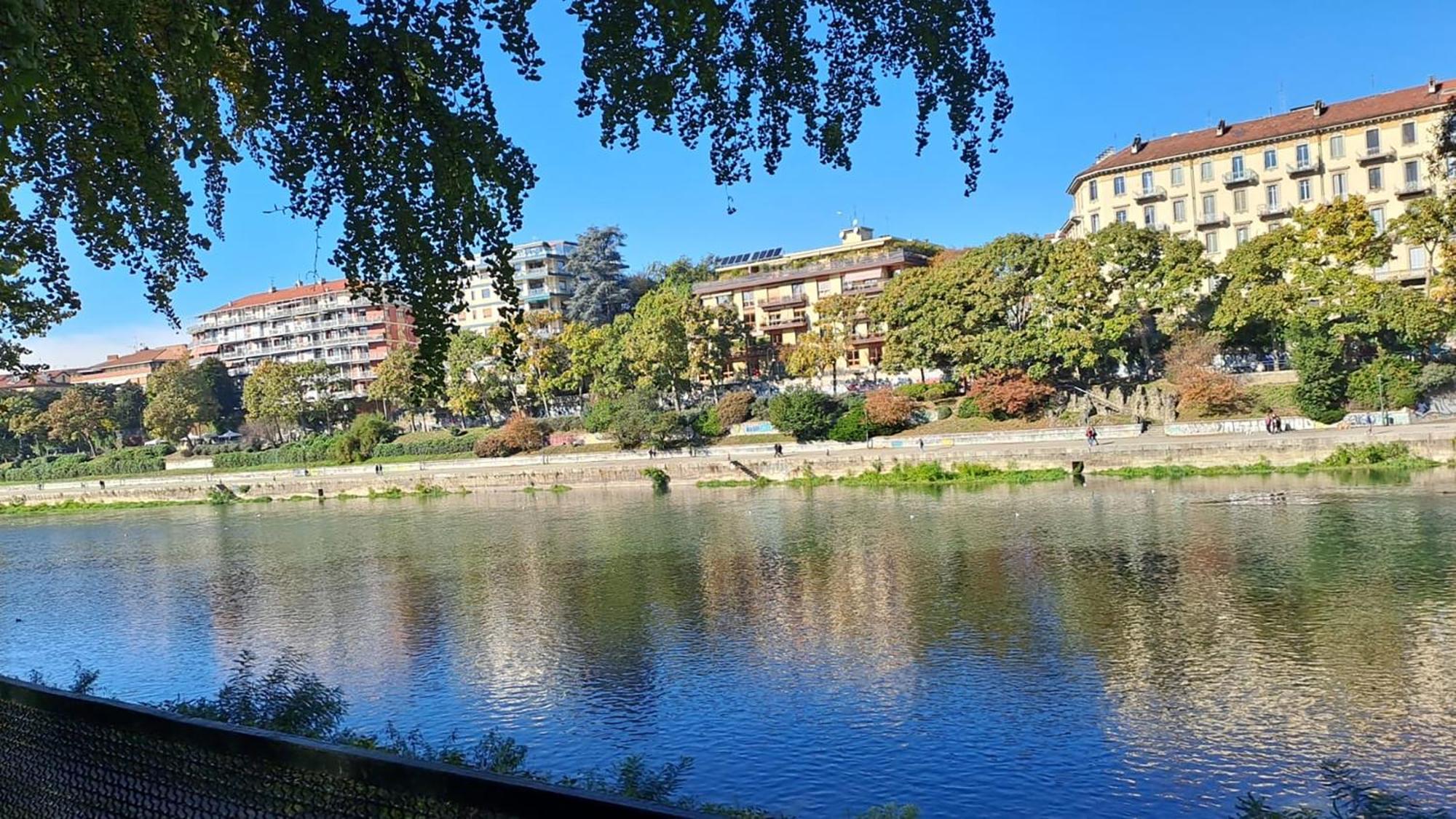Ferienwohnung La Terrazzina, Silenzioso, Zona Piazza Gran Madre Turin Exterior foto