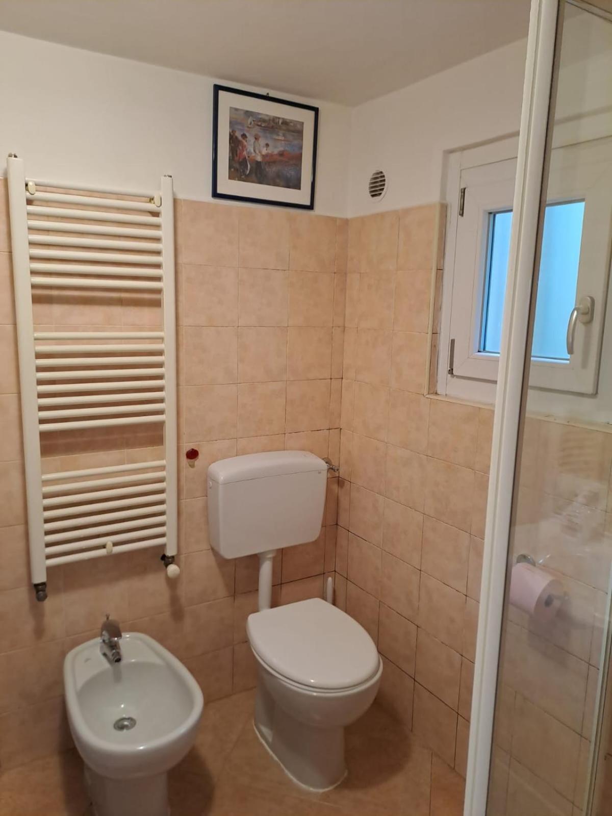 Ferienwohnung La Terrazzina, Silenzioso, Zona Piazza Gran Madre Turin Exterior foto
